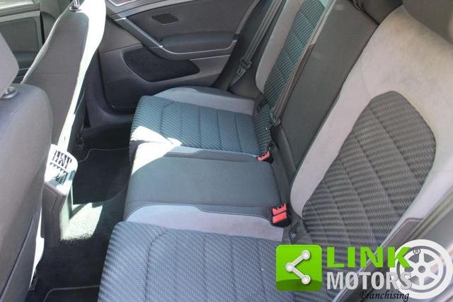 VOLKSWAGEN Golf 2.0 TDI 5p. DSG R-LINE BlueMotion Technology