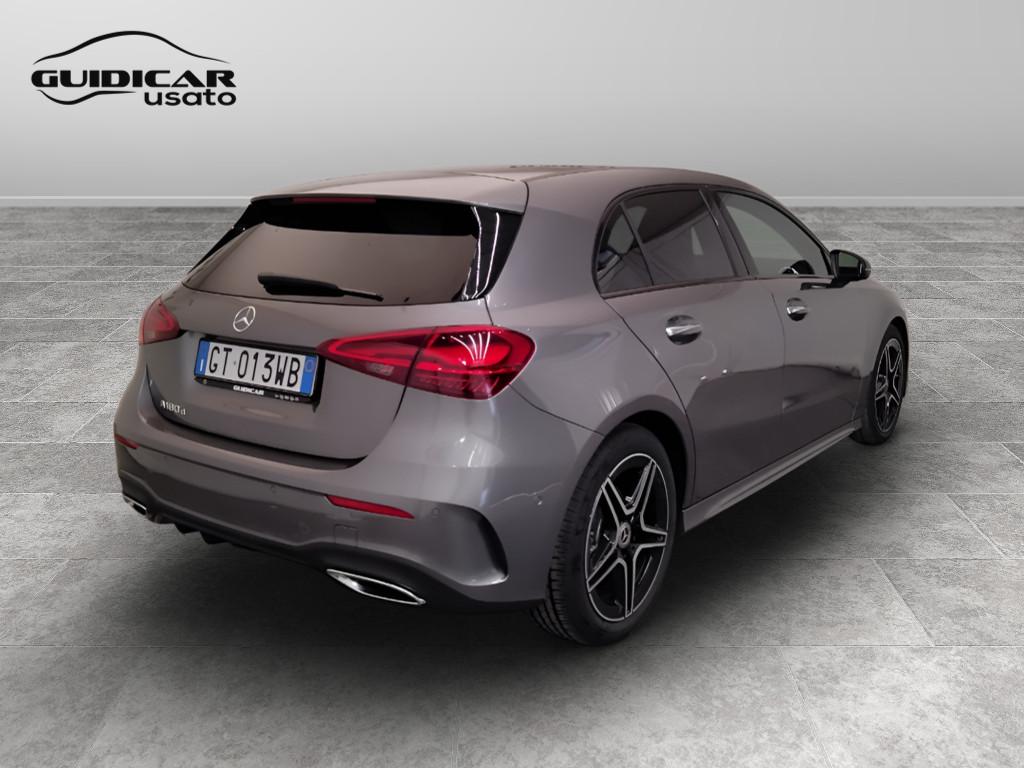 Mercedes-Benz Classe A - W177 2023 - A 180 d AMG Line Advanced Plus auto