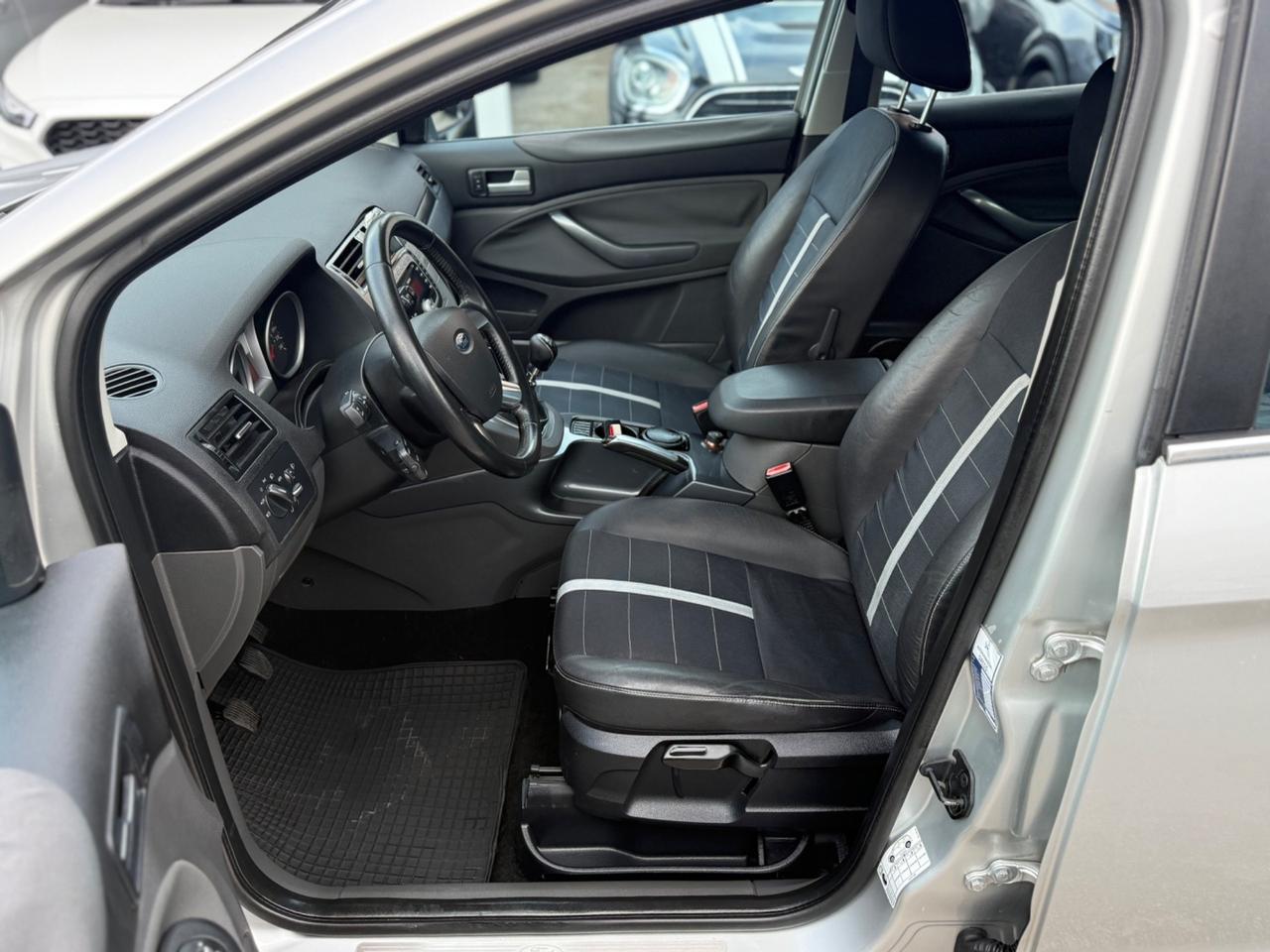 Ford Kuga 2.0 TDCi 136 CV 4WD Titanium DPF