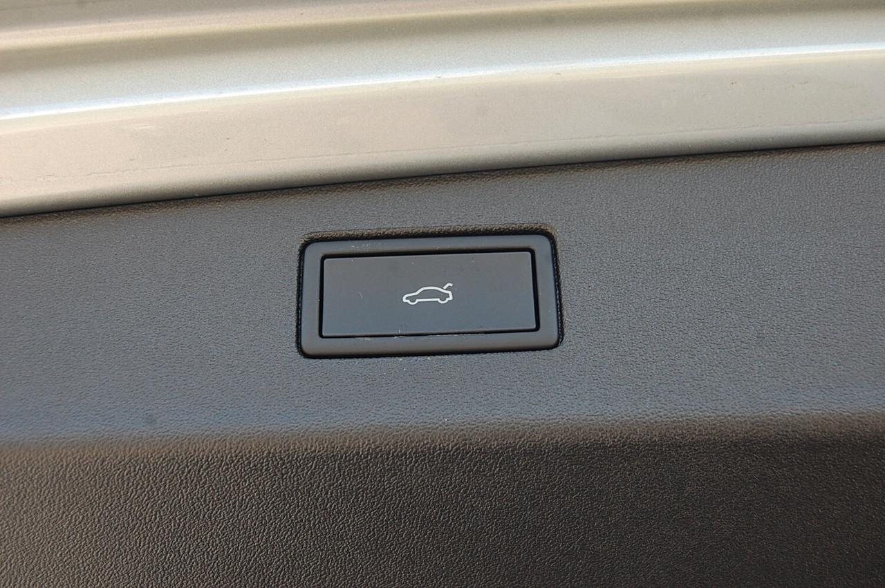 Volkswagen Tiguan 1.5 eTSI 150 CV ACT DSG R-Line Plus