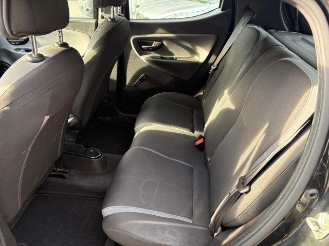 LANCIA Ypsilon 0.9 TwinAir 85 CV porte Metano Silver OK NEOPATEN