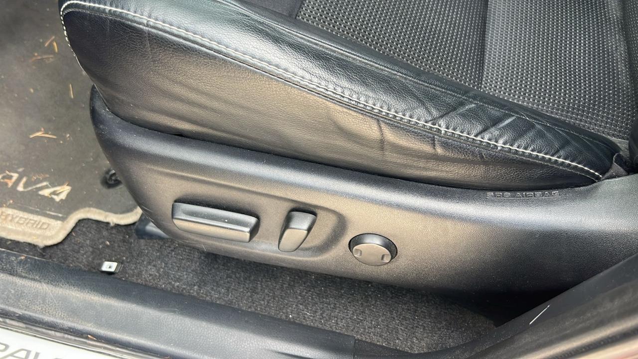 Toyota RAV 4 RAV4 2.5 Hybrid 2WD Lounge