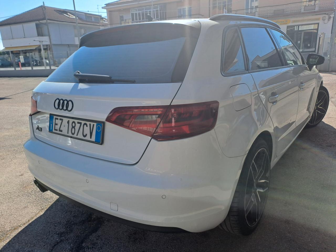 Audi A3 2.0 TDI 150 CV clean diesel S tronic Ambition