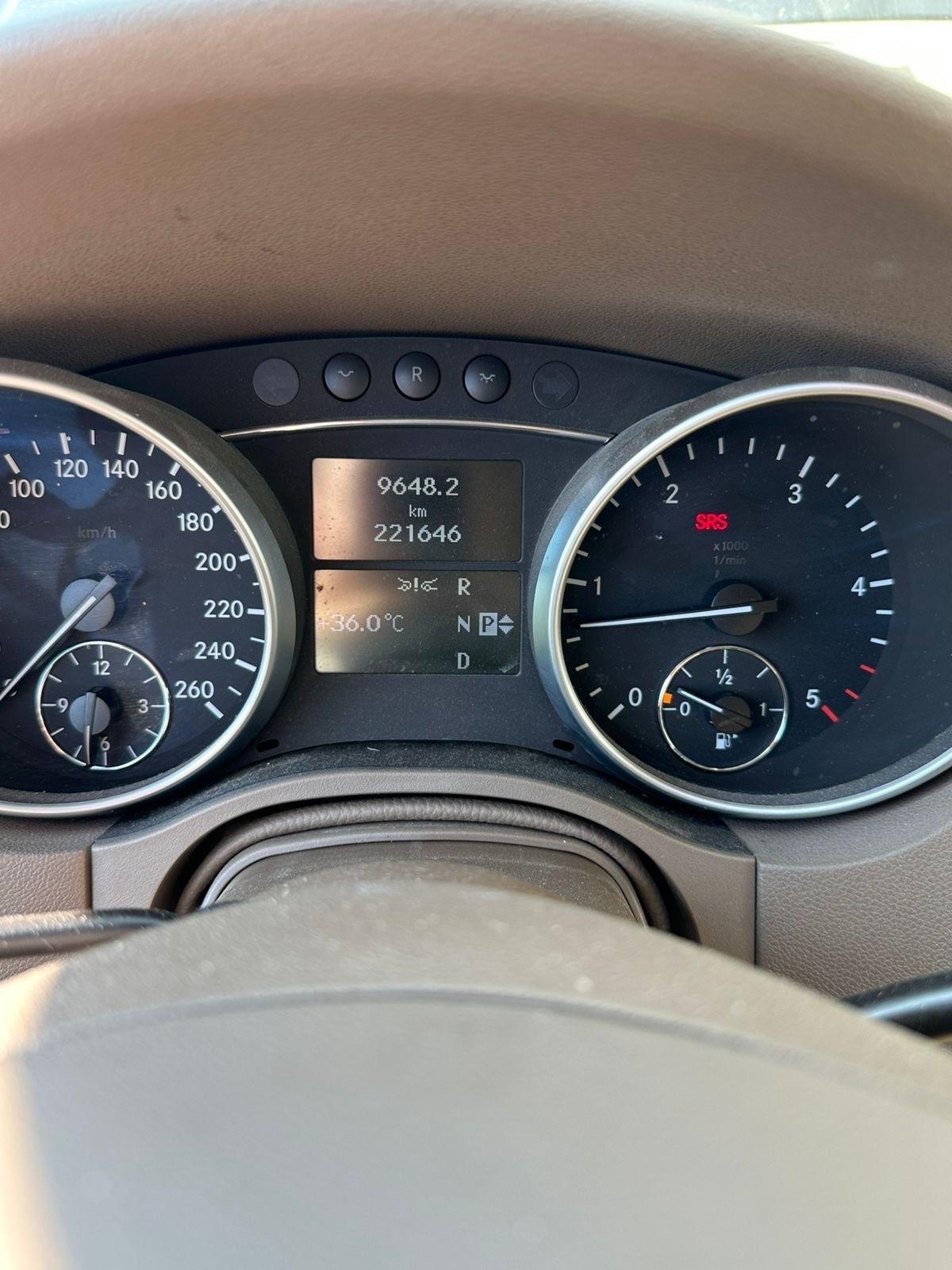 Mercedes-benz ML 300 CDI BlueEFFICIENCY Chrome