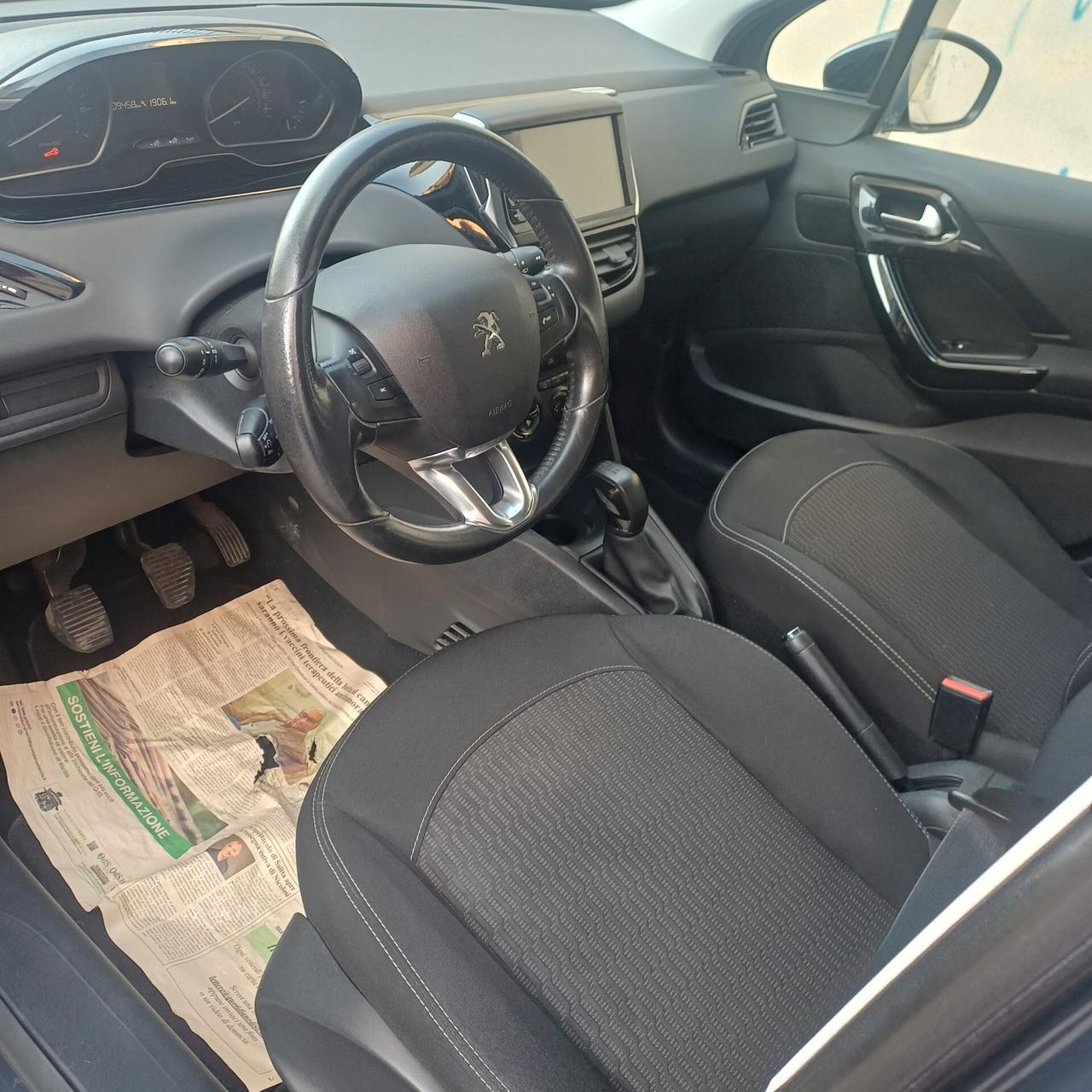 Peugeot 208 PureTech 82 5p. GPL Active