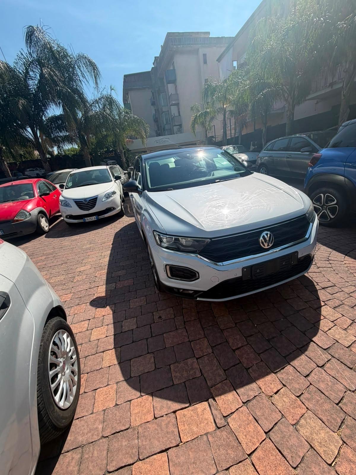 Volkswagen T-Roc 1.5 TSI ACT DSG Advanced BlueMotion prezzo 16500