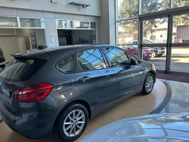 BMW 218 d Active Tourer Advantage