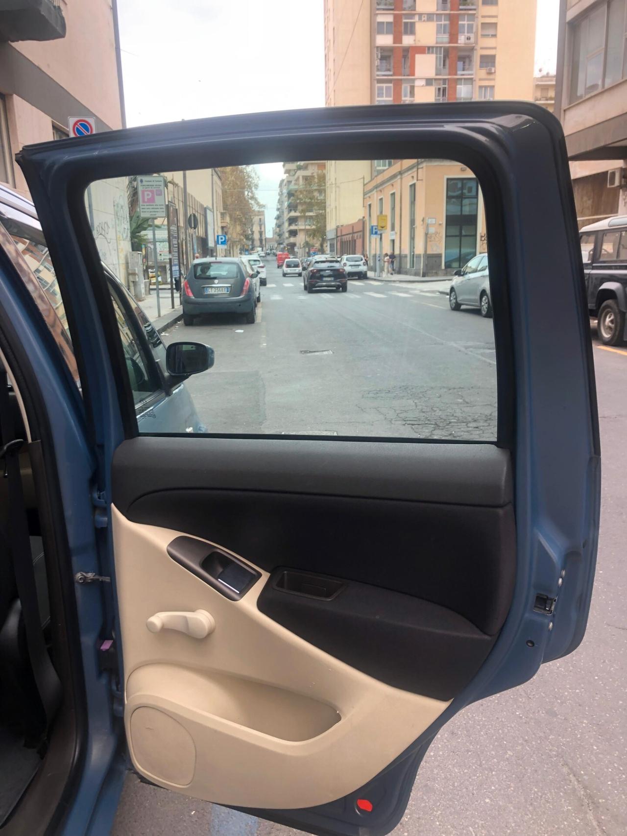 Lancia MUSA 1.3 Multijet 16V 90 CV Platino Plus