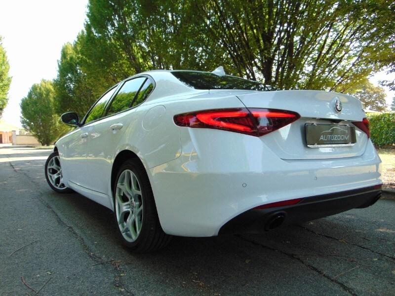 ALFA ROMEO Giulia (2016) Giulia 2.2 Turbodiesel...