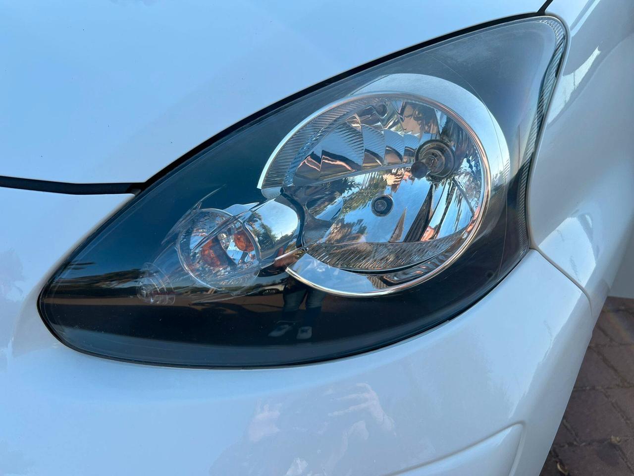 Toyota Aygo 1.0 12V VVT-i 5 porte Active Connect