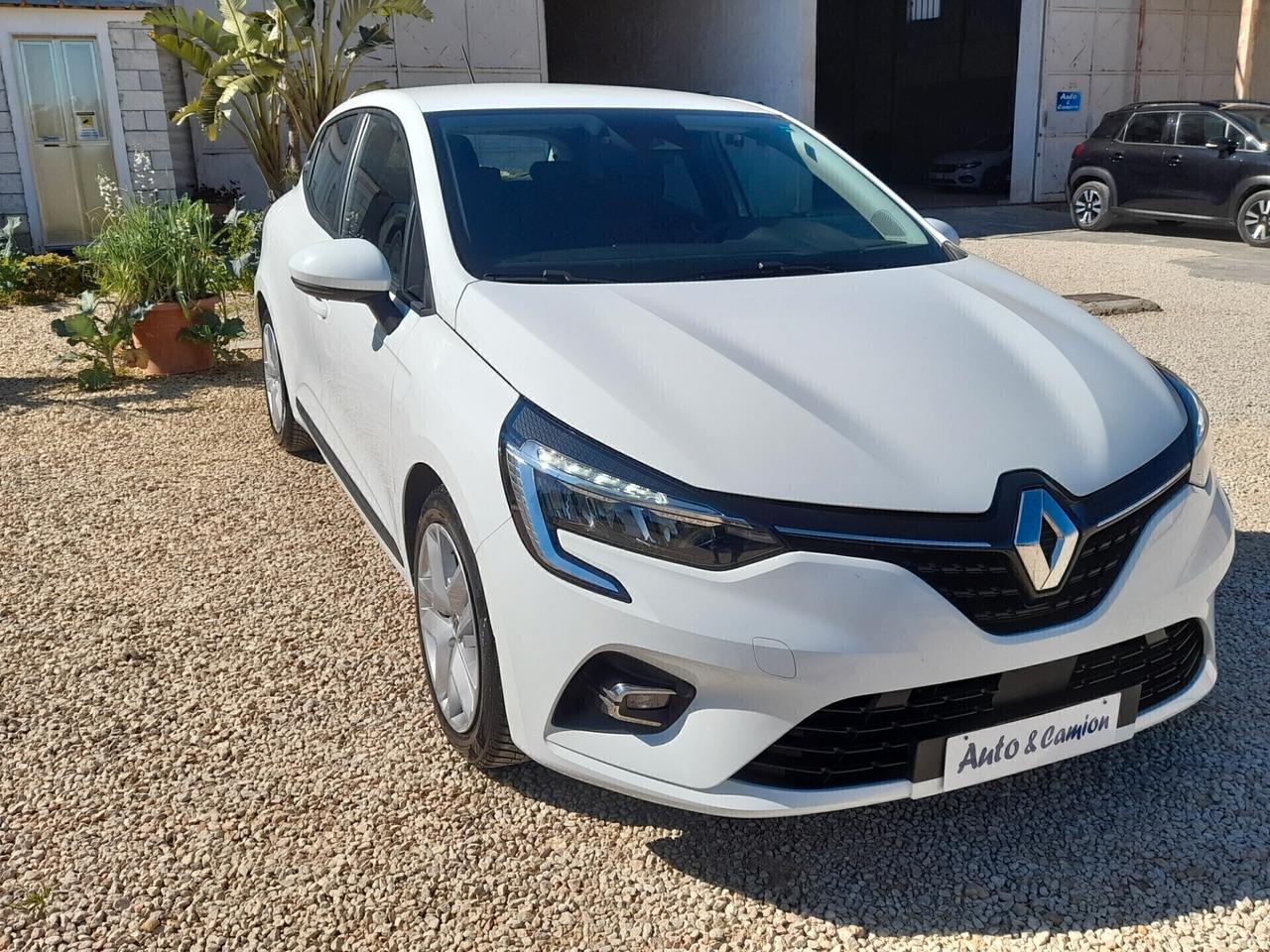 Renault Clio TCe 90 CV SOLO 92000KM NEOPATENTATI