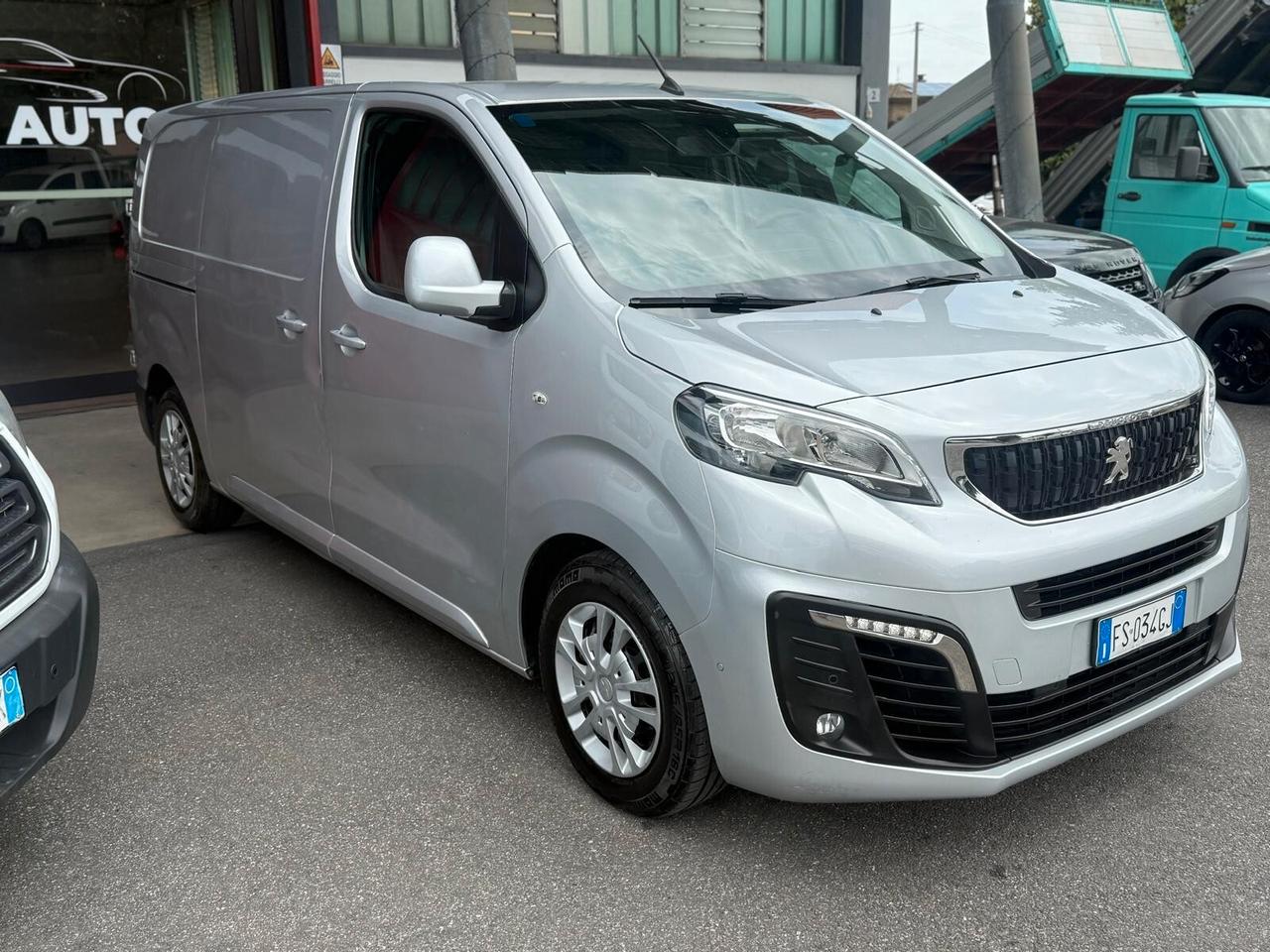 Peugeot Exper 1.6 blue-HDi premium h2 l1