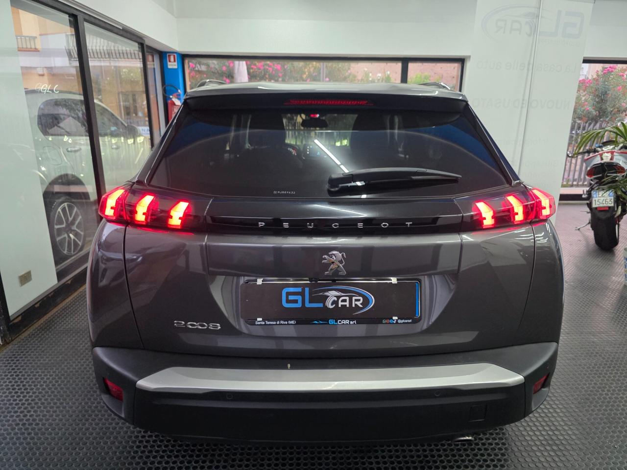 Peugeot 2008 BlueHDi 110 Allure 2021