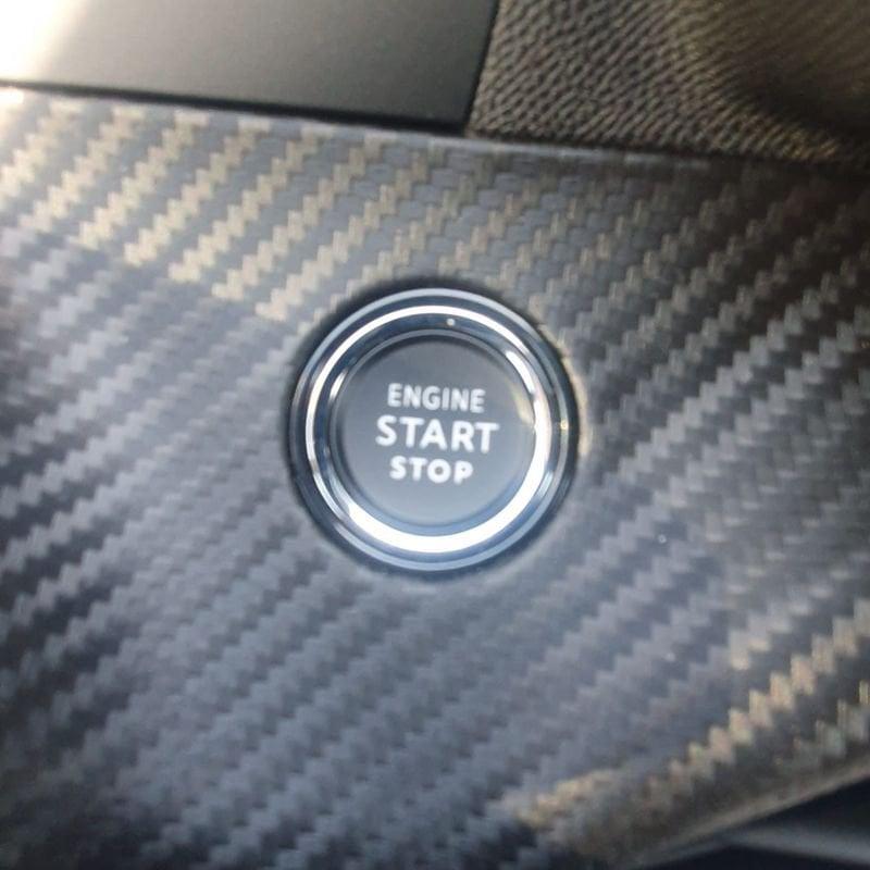 Peugeot 208 5P - ALLURE Hybr
