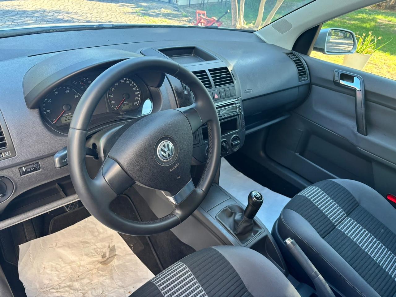 Volkswagen Polo 1.2/70CV 12V 5p. Trendline OK NEOPATENTATI SOLO 83.000 KM. PERMUTABILE