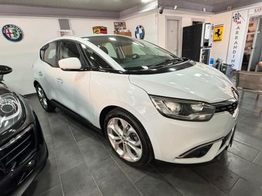 Renault Scenic Scénic dCi 8V 110 CV EDC Energy Bose