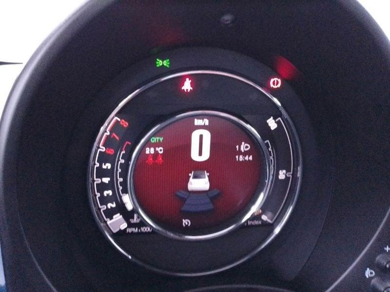 FIAT 500C 1.0 hybrid Dolcevita 70cv