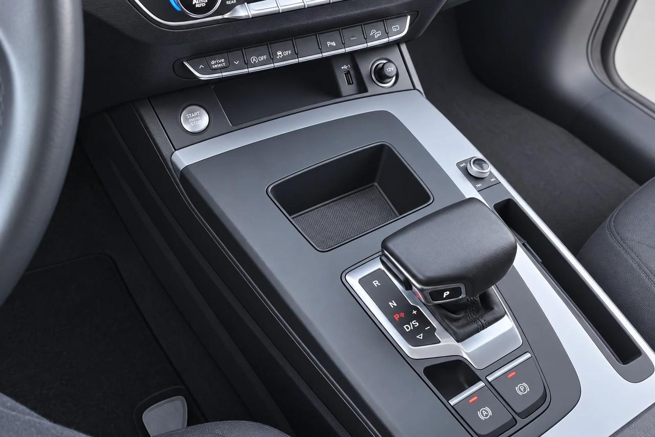 Audi Q5 35 2.0 tdi mhev 12V Business Advanced s-tronic