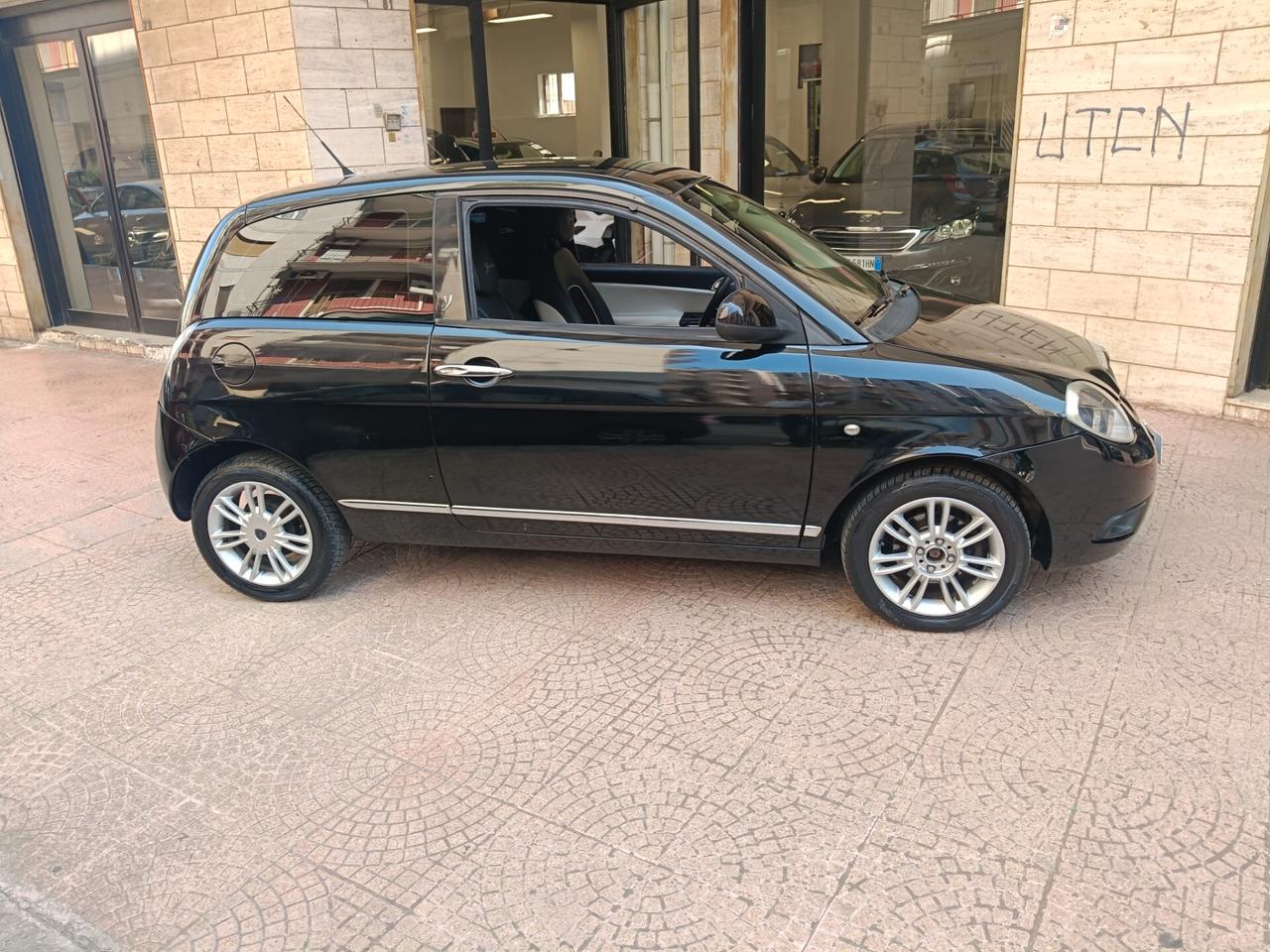 LANCIA YPSILON 1.2 PLATINO-KM140000-Eurp4790
