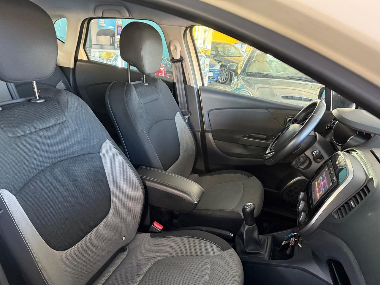 Renault Captur dCi 8V 90 CV EDC Start&Stop Energy Hypnotic