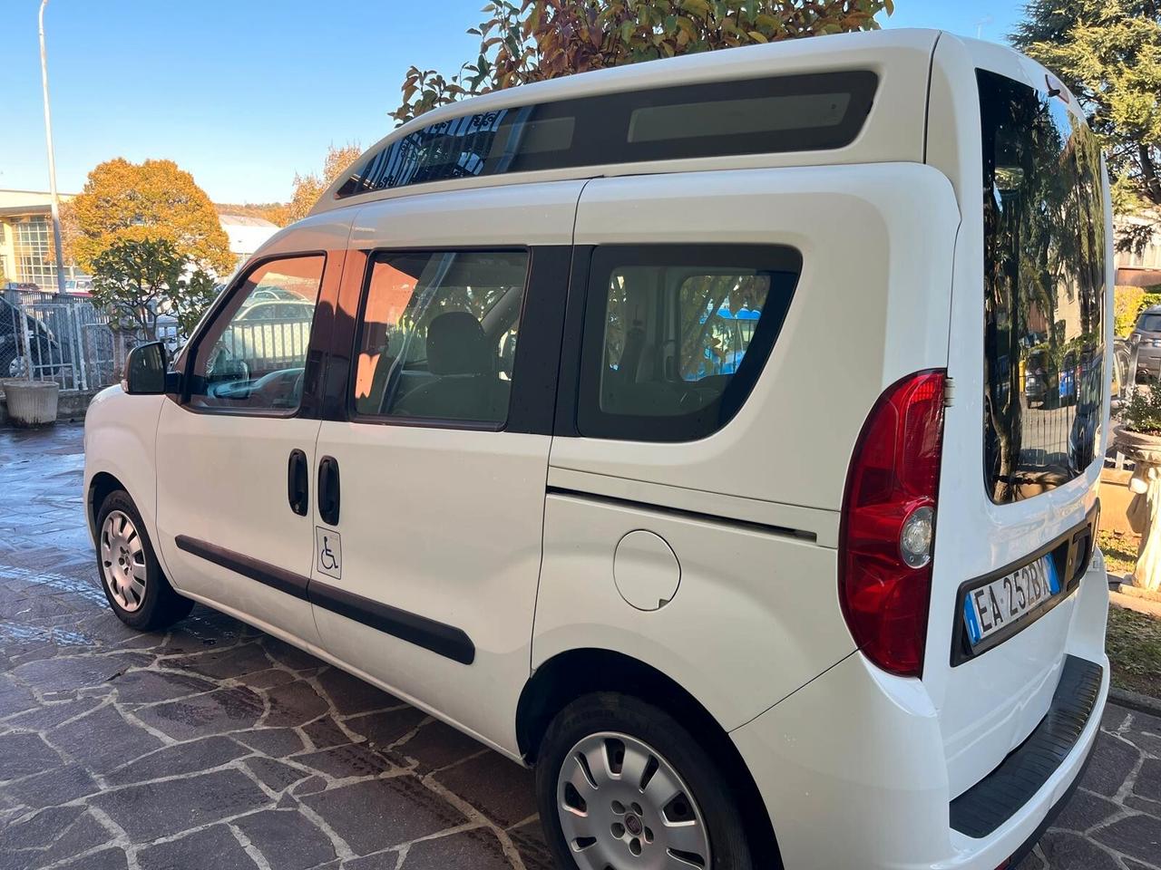 Fiat Doblo 1.6 MJT trasporto disabili - 2012