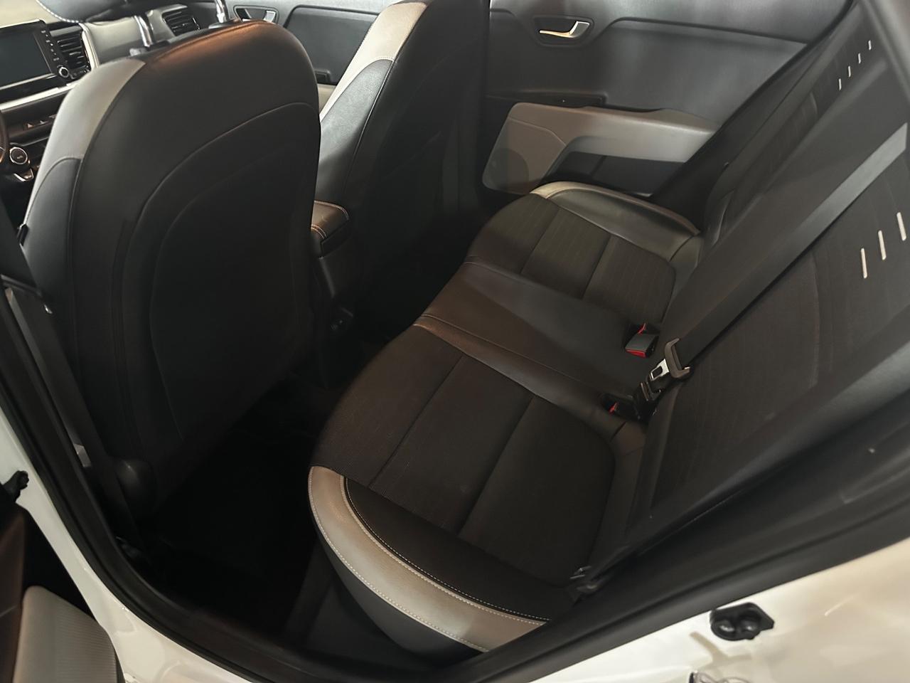 Kia Stonic 1.0 T-GDi 120 CV DCT7 Energy
