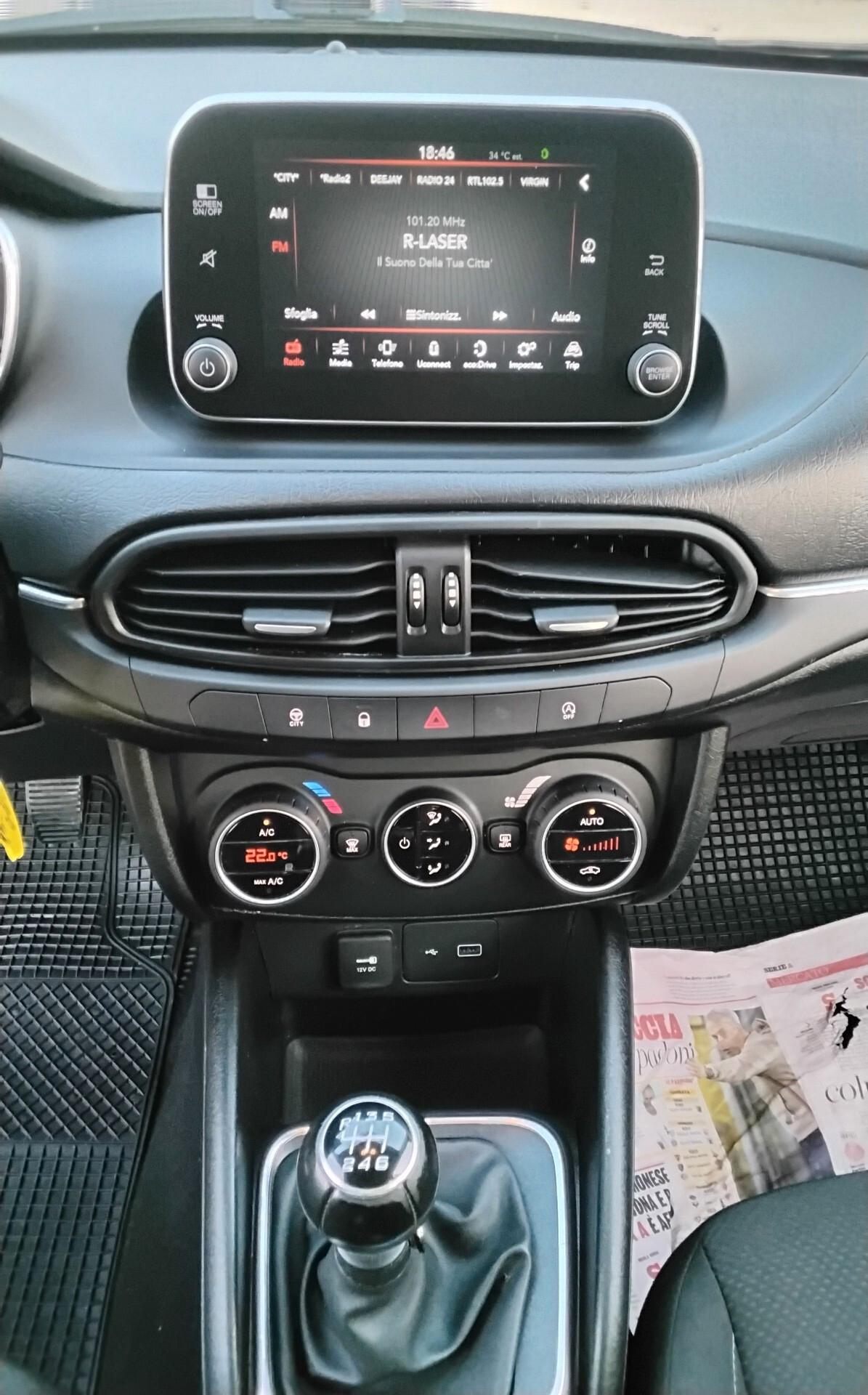 Fiat Tipo 1.6 Mjt S&S 5 porte Sport