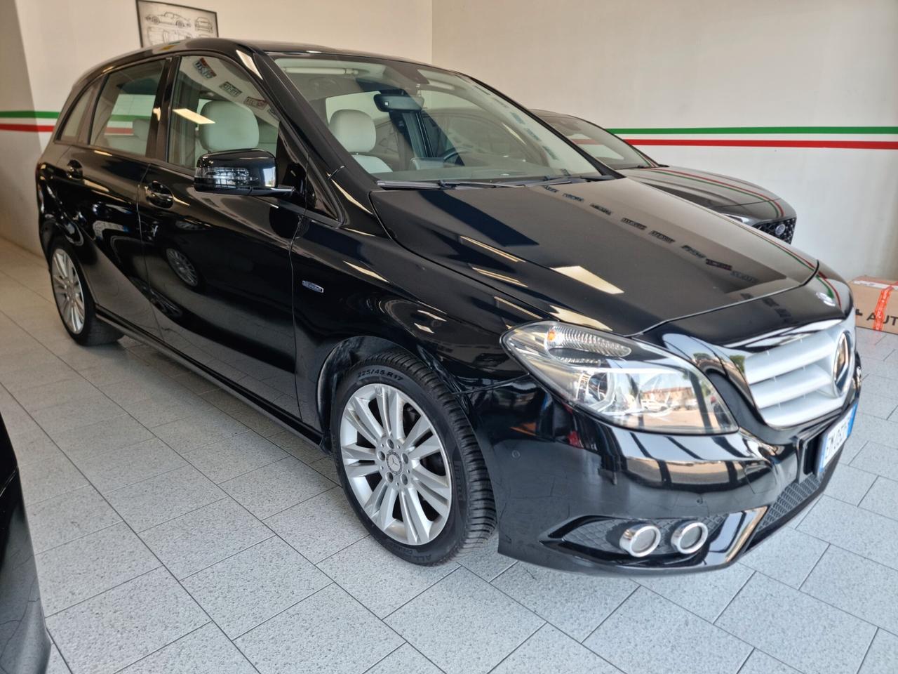 Mercedes-benz B 180 BENZINA NEOPATENTATI