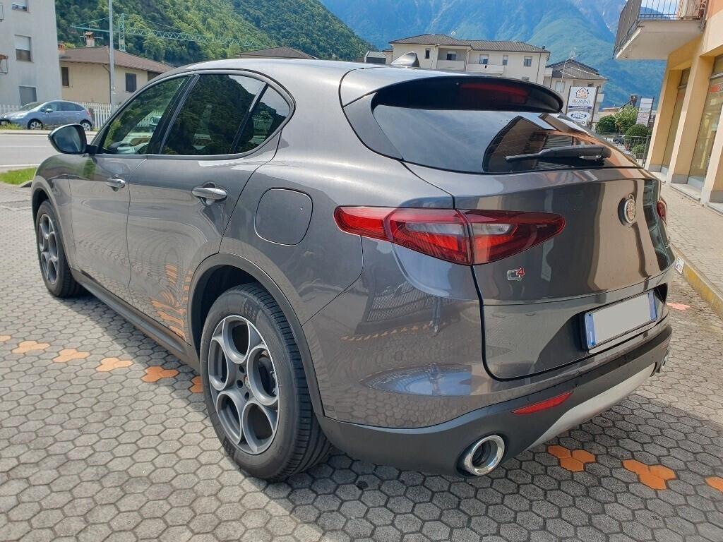 Alfa Romeo Stelvio 2.2 Turbodiesel 190 CV AT8 Q4 Executive Pompa olio nuova