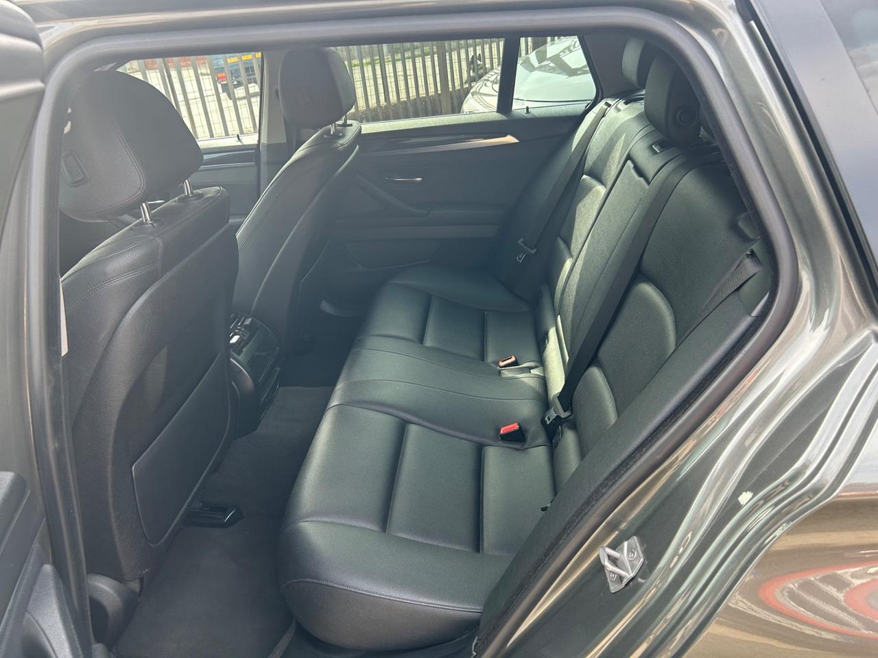 Bmw 520 520d xDrive Touring Luxury