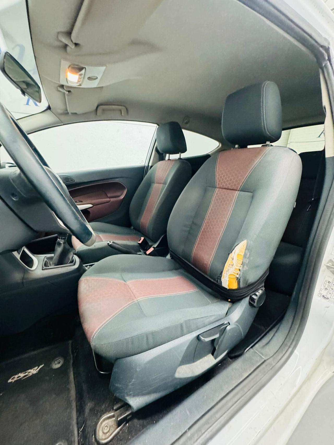 Ford Fiesta 1.2 82CV 3 porte Titanium