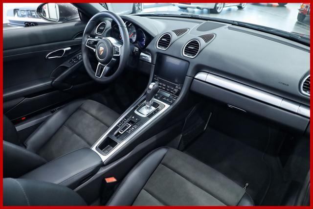 PORSCHE 718 2.5 S