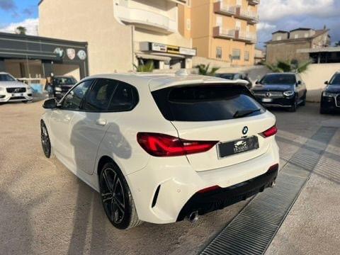 Bmw 118 118d 5p. Msport