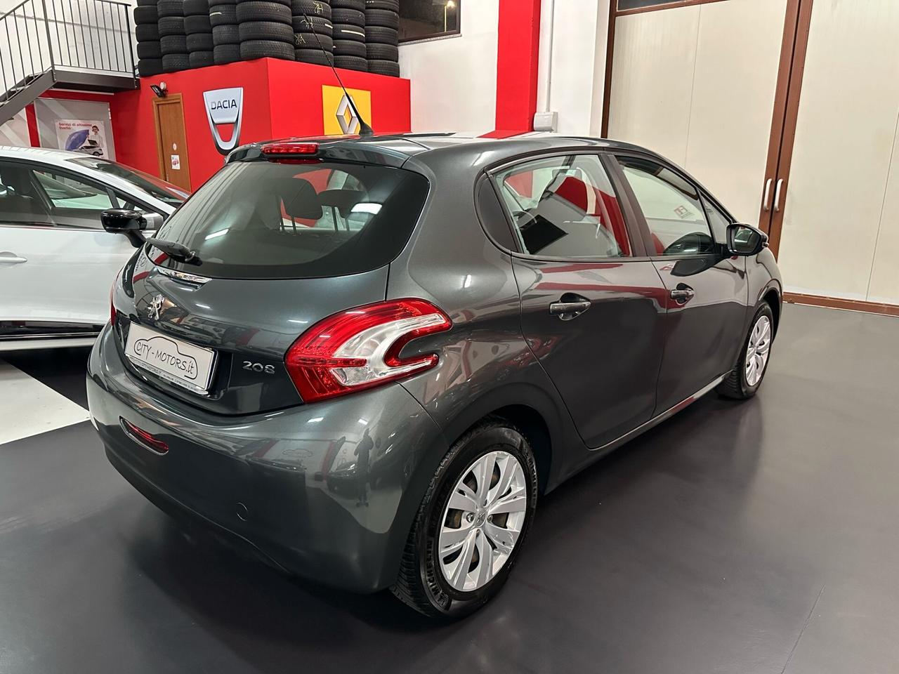 Peugeot 208 1.4 HDi 68 CV 5 porte Active