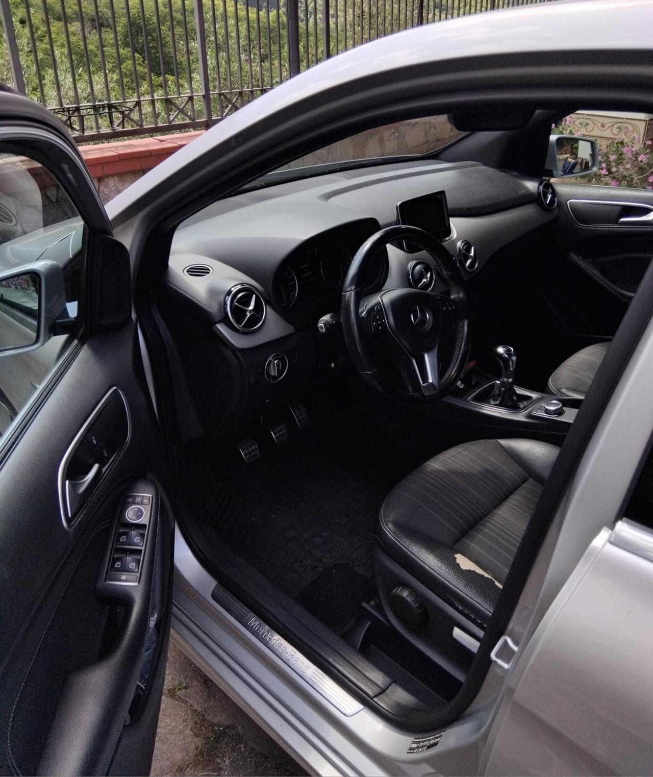 Mercedes-benz B 180 CDI Premium