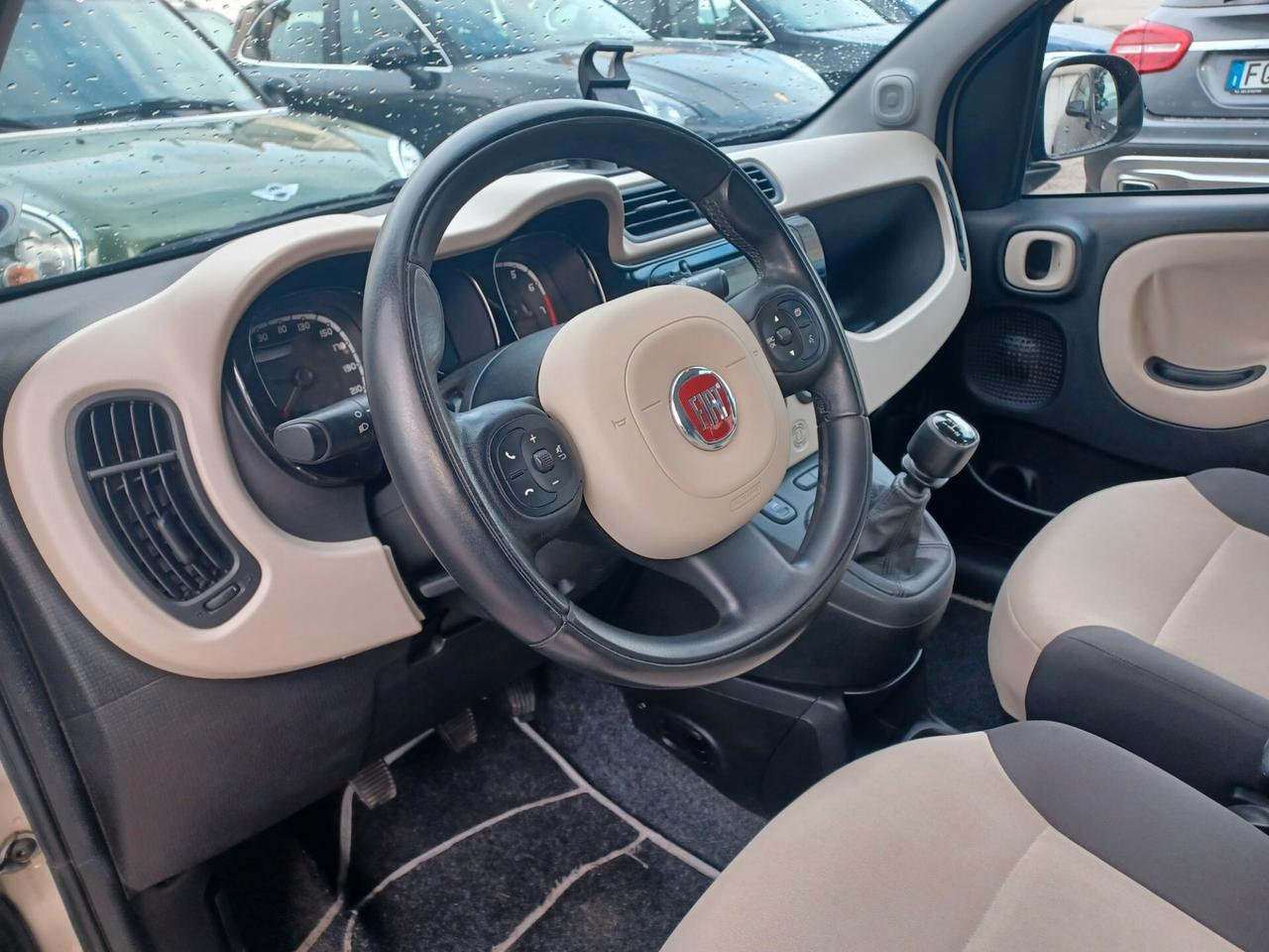 Fiat Panda 1.2 Lounge EURO 6 UNICO PROPRIETARIO