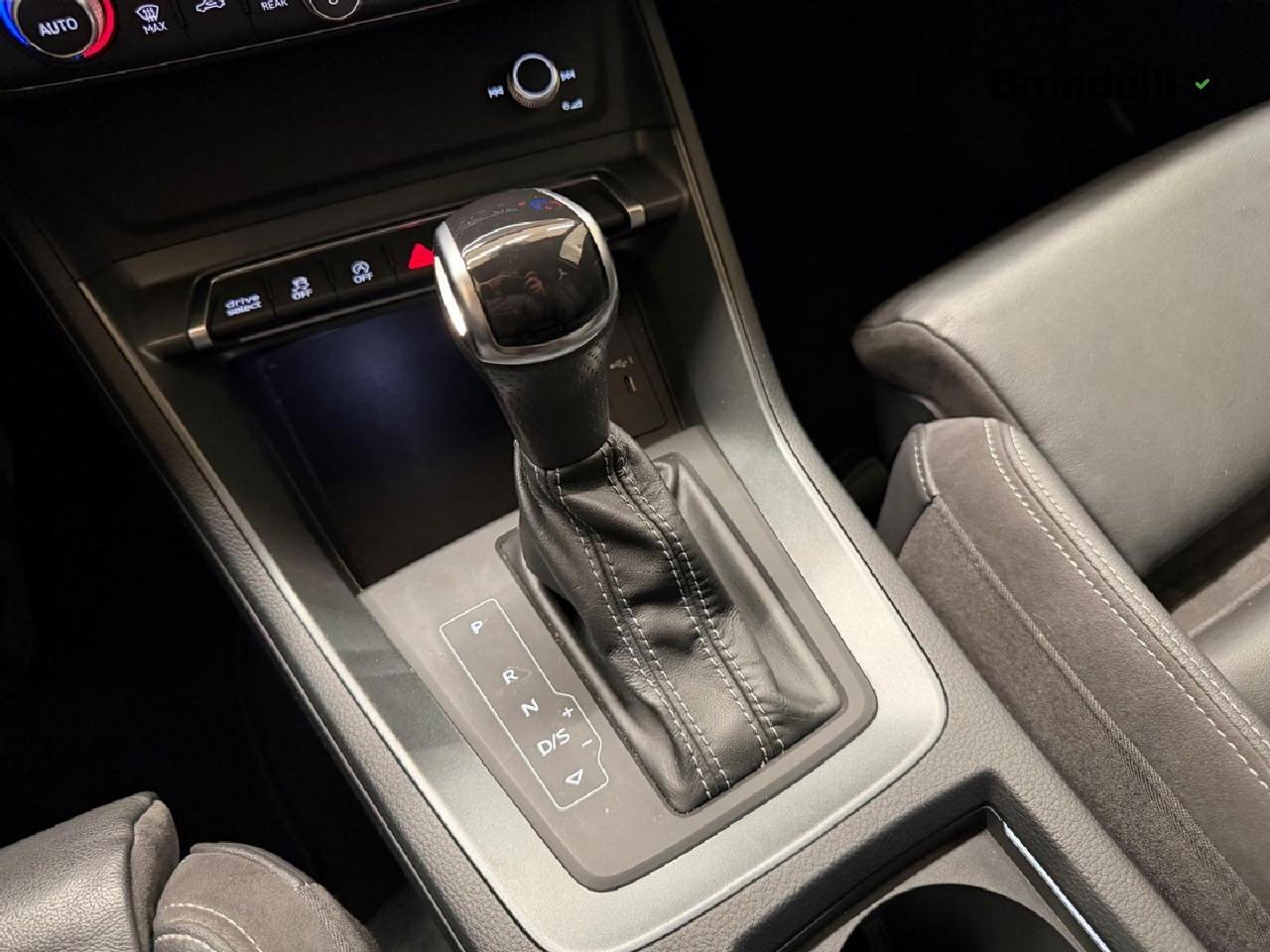 AUDI Q3 2ª serie - Q3 SPB 35 TDI quattro S tronic S line edition