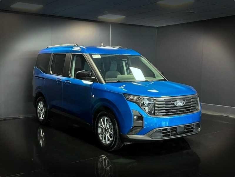 Ford Tourneo Courier PROMO CREA IL TUO PREZZO!!FORD COURIER 1.0 EcoBoost Titanium AZIENDALE DA € 17300 DETAX