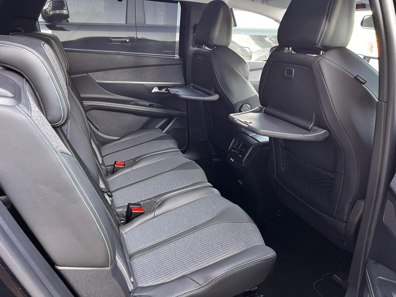Peugeot 5008 BlueHDi 130 CAMBIO AUTOMATICO