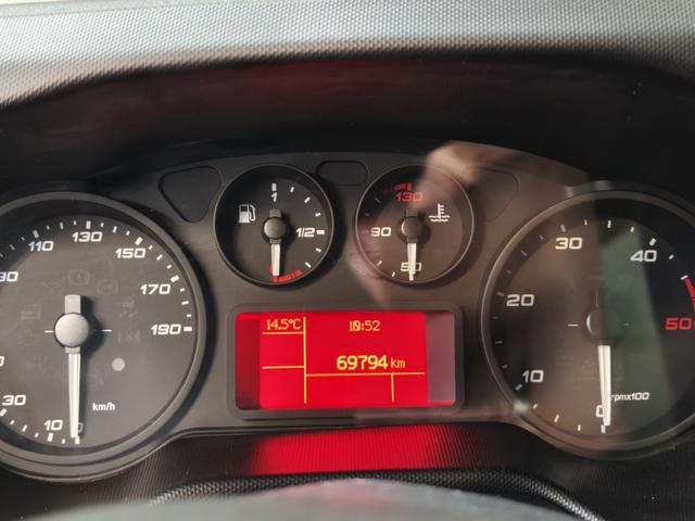 IVECO Daily 35C16H BTor 3.0 HPT PL Box + Sponda Idraulica