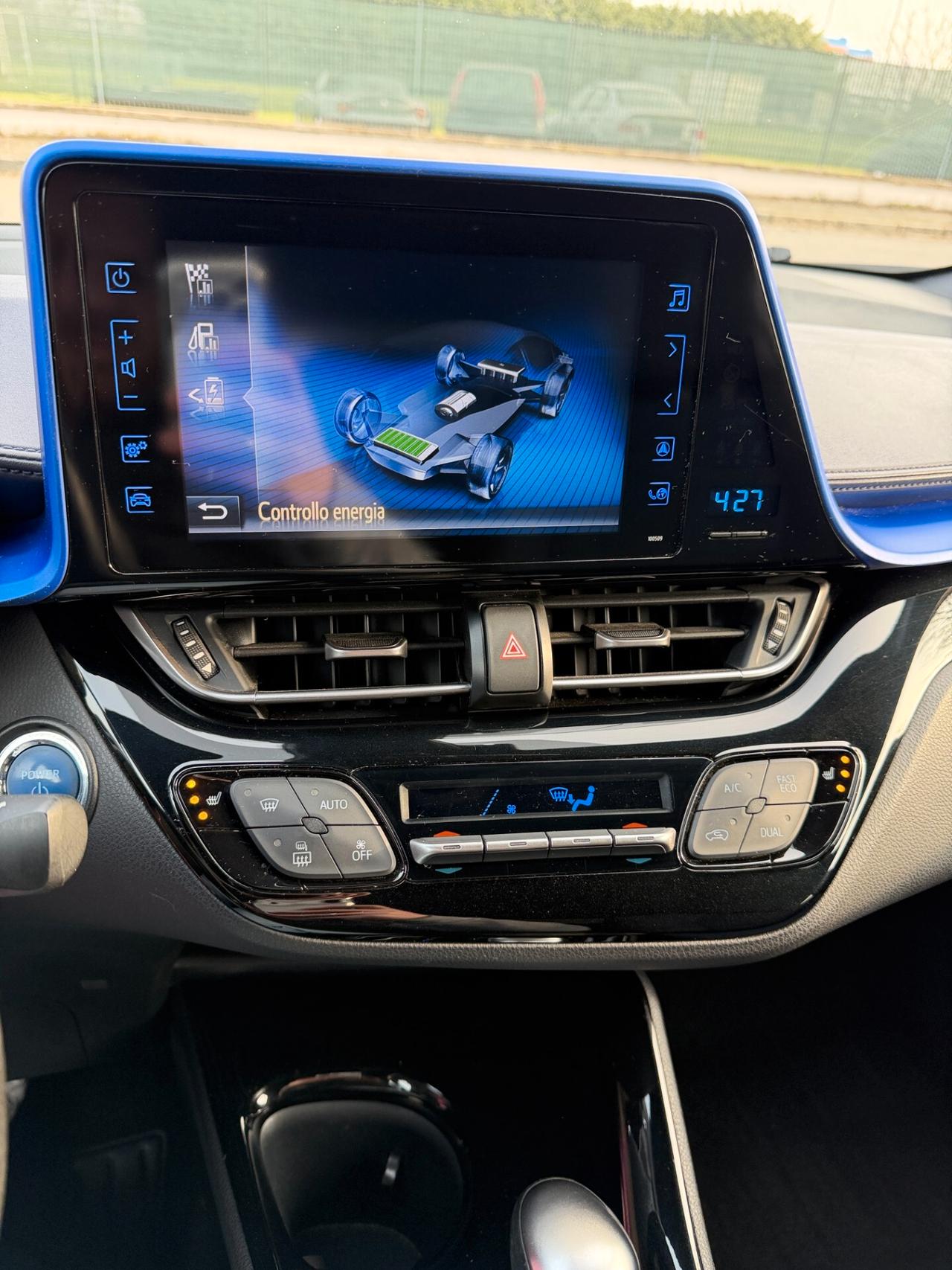 Toyota C-HR 1.8 Hybrid E-CVT Lounge