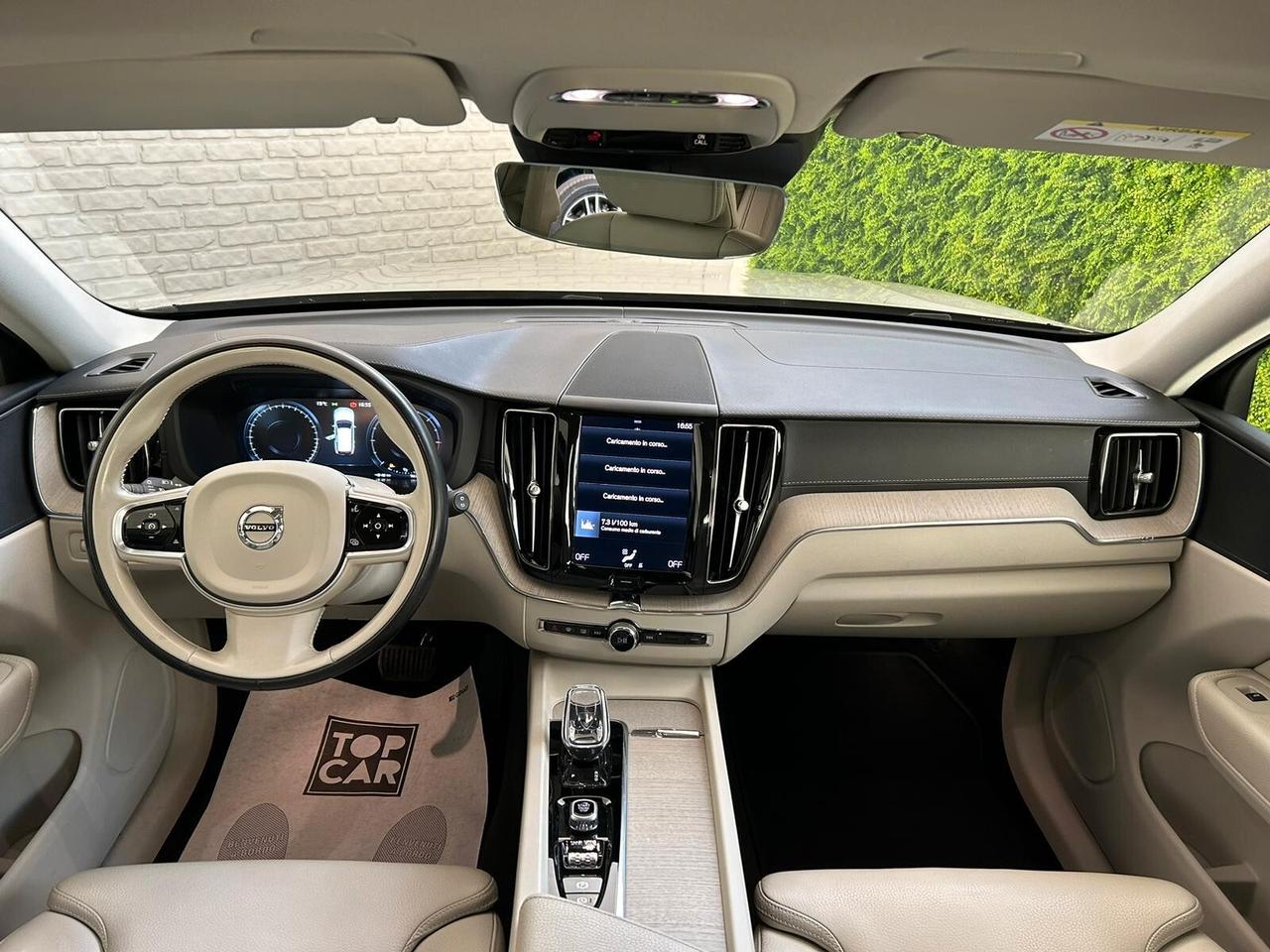 Volvo XC 60 XC60 B4 (d) AWD Geartronic Momentum Pro