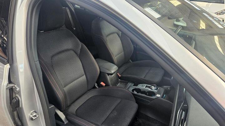 Ford Focus 1.5 ECOBLUE 115CV AUTOMATICO 5P. ST LINE ( PDC - FARI LED NAVI ADAPTIVE CRUISE MIRROR )