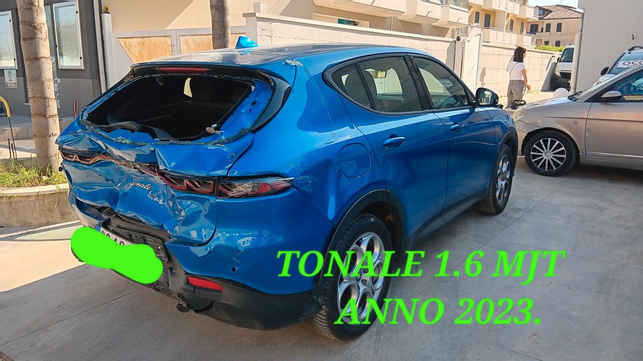 Alfa Romeo Tonale Sprint incidentata sinistrata mondialcars 12.023