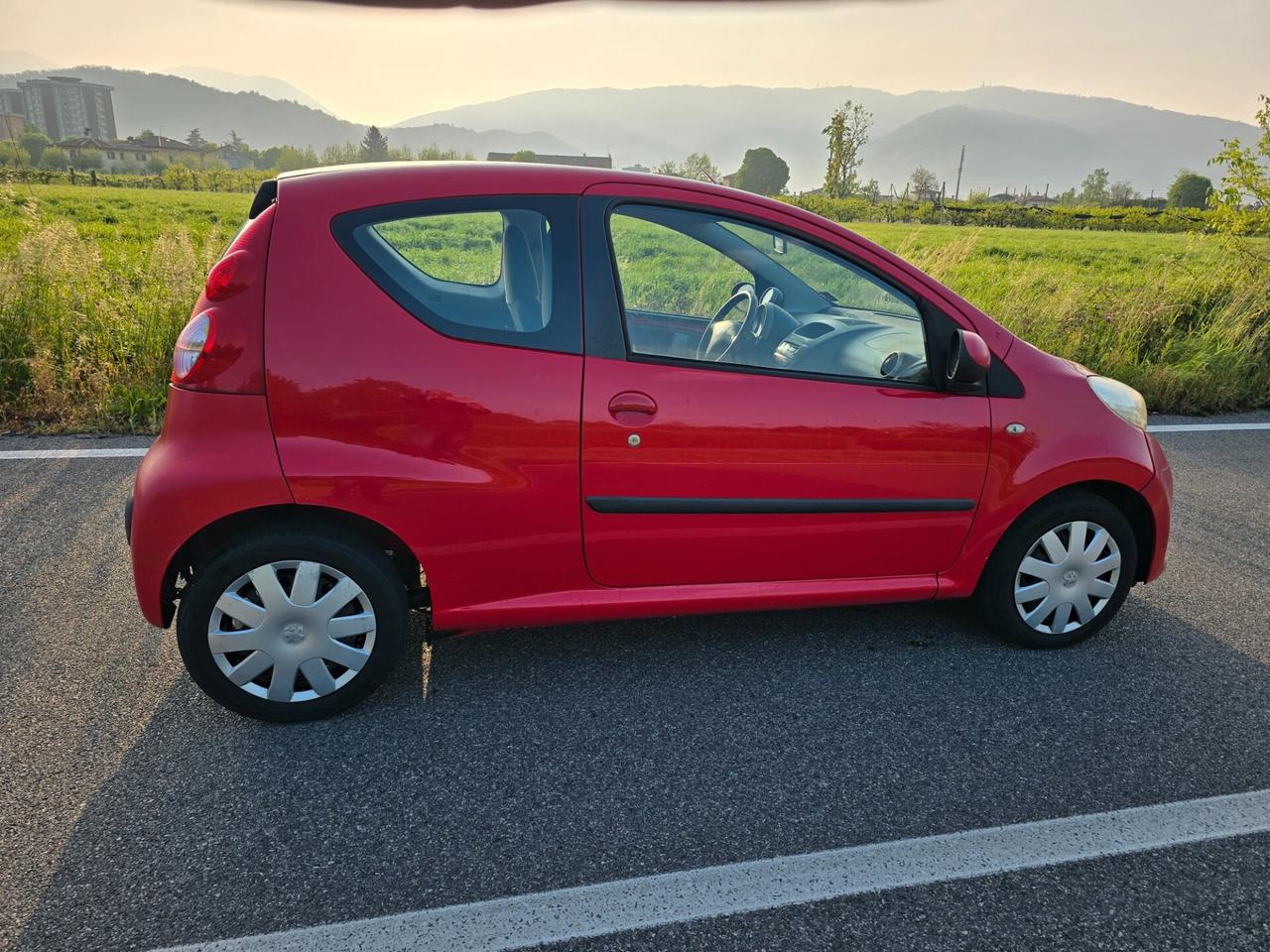 PEUGEOT 107 1.0i DESIR "OK PER NEOPATENTATI"