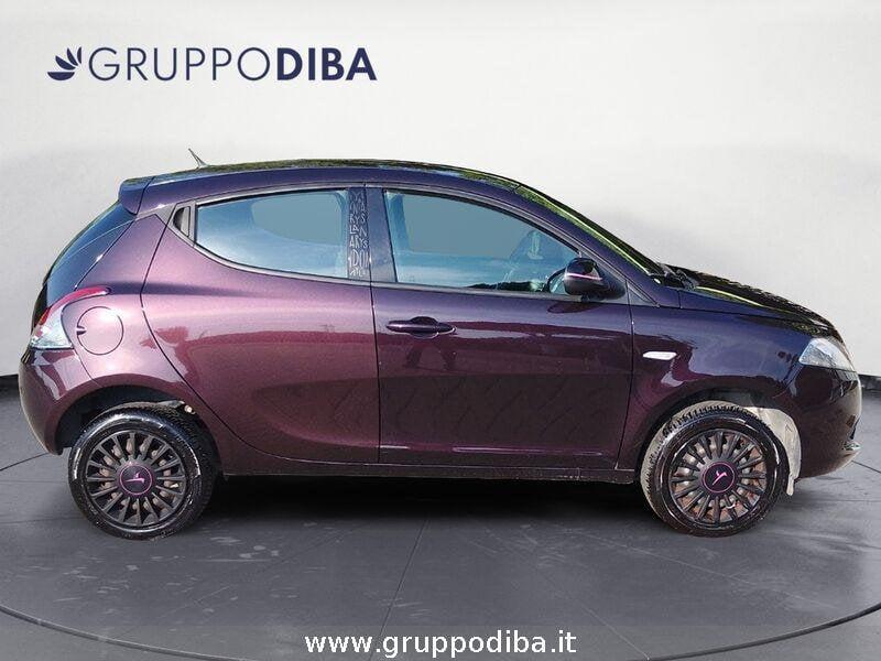 Lancia Ypsilon III 2011 Benzina 0.9 t.air elefantino ecochic metano 80cv