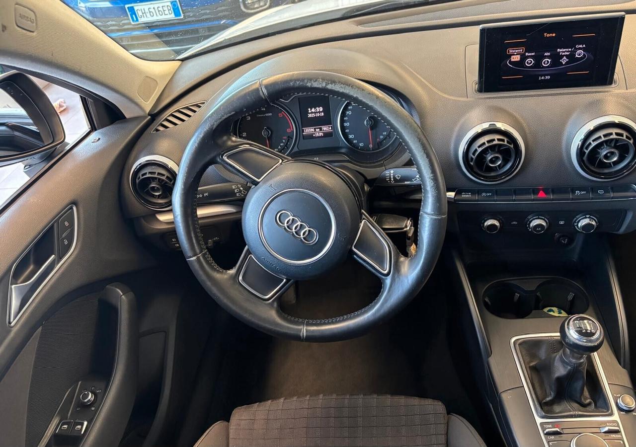 Audi A3 2013 - 1.6 DIESEL 135600 KM