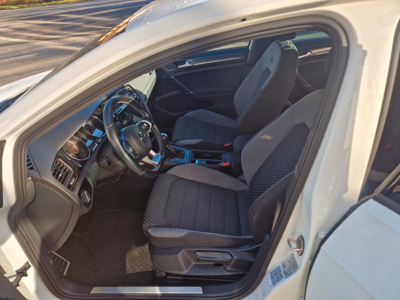 Volkswagen Golf 1.4 TSI 125CV DSG 5p. Executive BlueMotion Technology