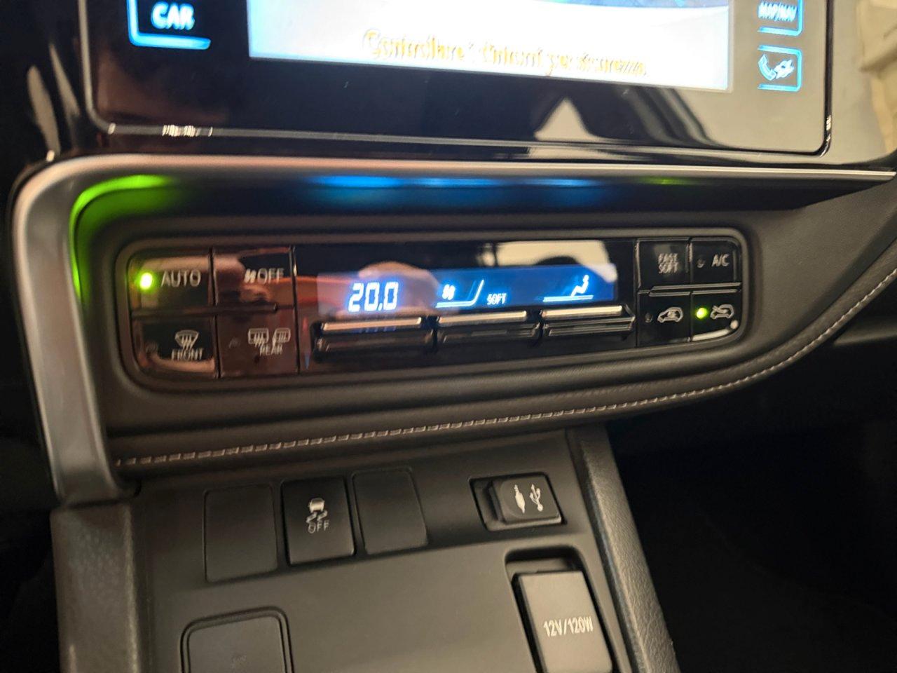 Toyota Auris 5 Porte Auris 1.8h Active cvt