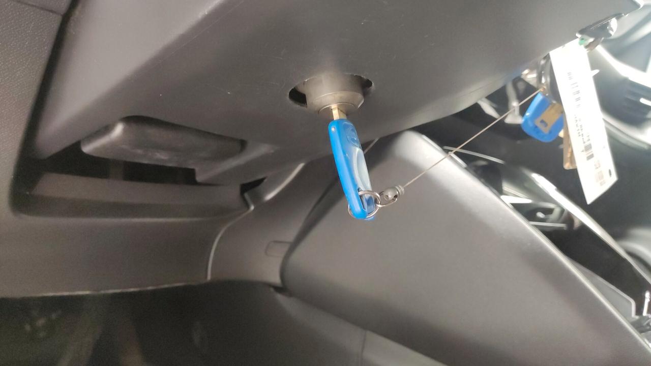 Peugeot 2008 BlueHDi 130 S&S EAT8 Active Pack